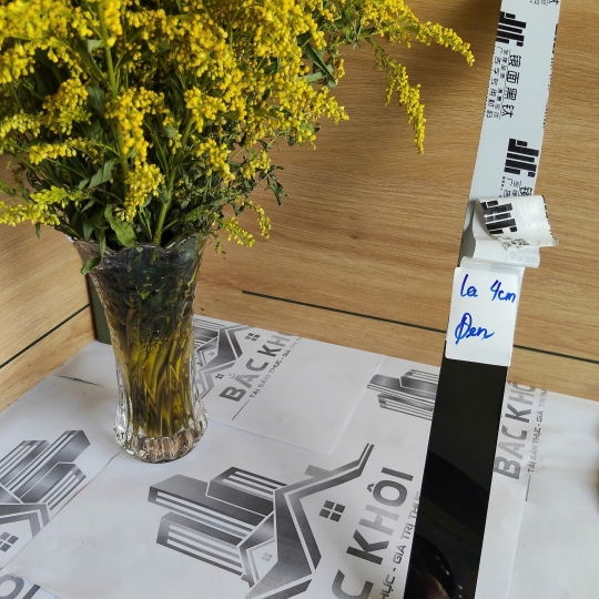 LA ĐEN GƯƠNG 4CM 